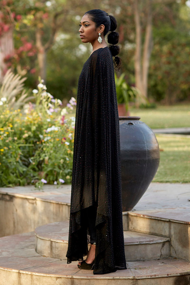 Black & Red Cape daniasiddiqui.com Black & Red Cape daniasiddiqui.com