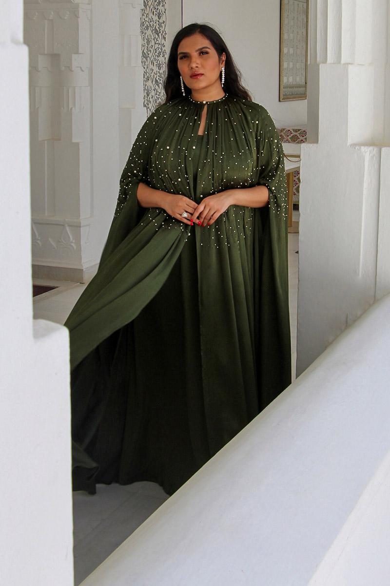 Plus size cape dress clearance uk