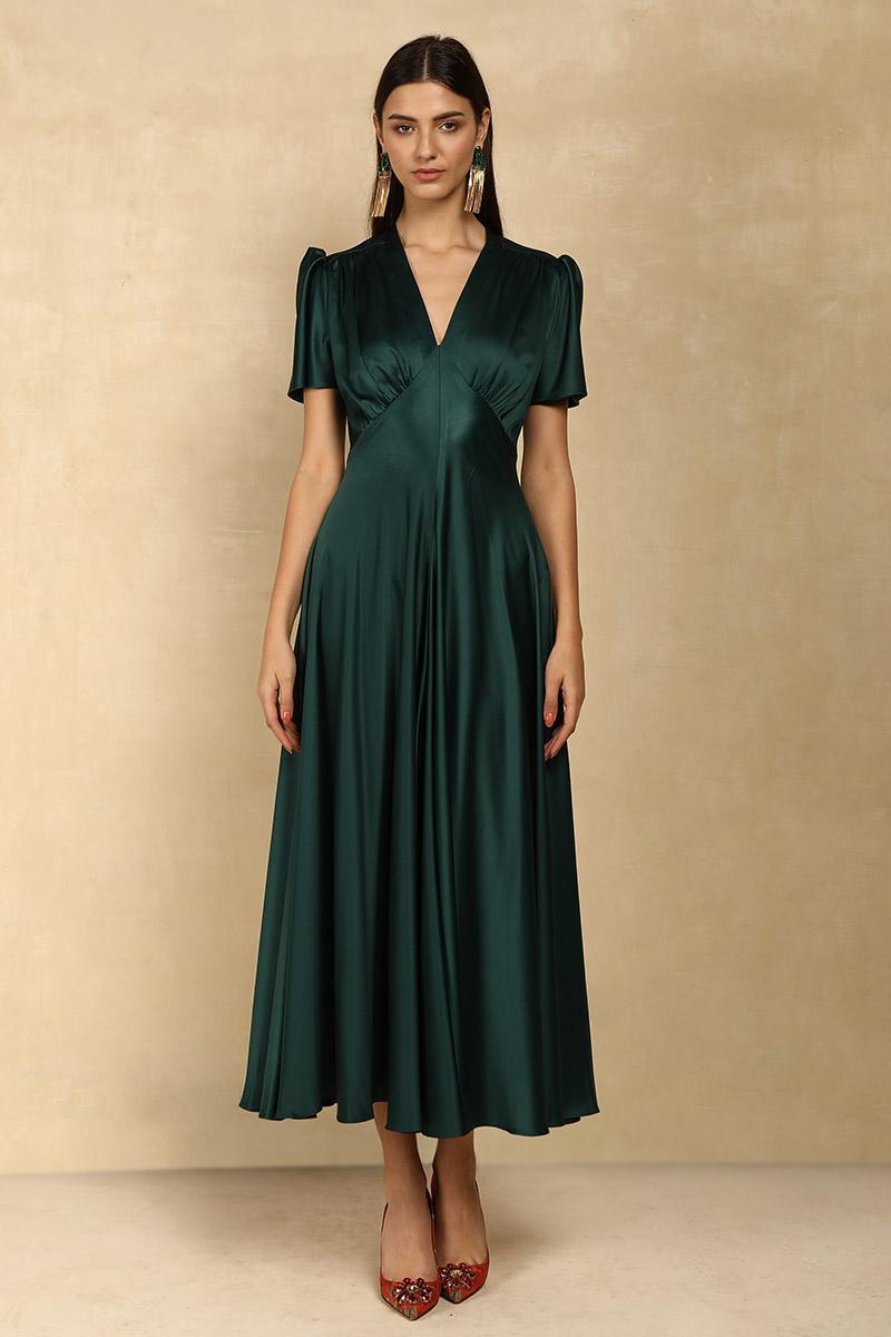 V-NECK FLARE DRESS V-NECK FLARE DRESS